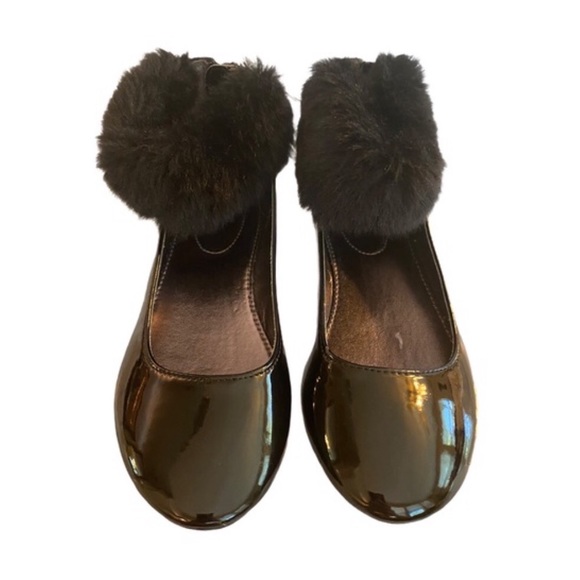 Rampage Girls Black Fur Cuff Dress Shoes NWT - Picture 3 of 7